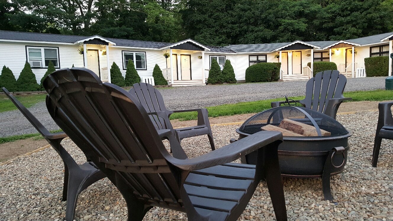 STARLIGHT LODGE AT ROCKPORT HARBOR Updated 2024 Prices Motel   Evening At The Campfire 