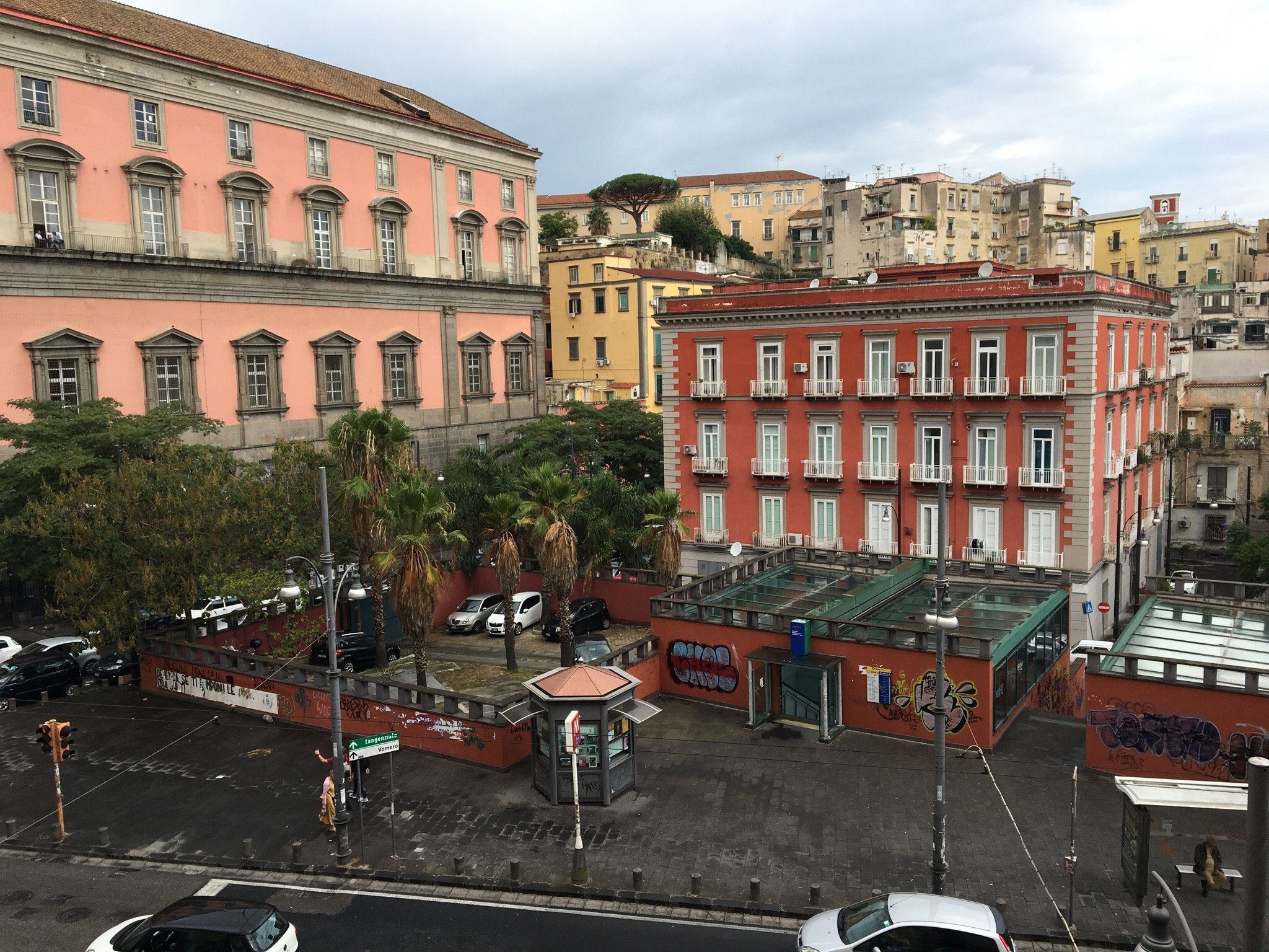 B&B AL68 DI PIAZZA CAVOUR - Prices & Reviews (Naples, Italy) - Tripadvisor