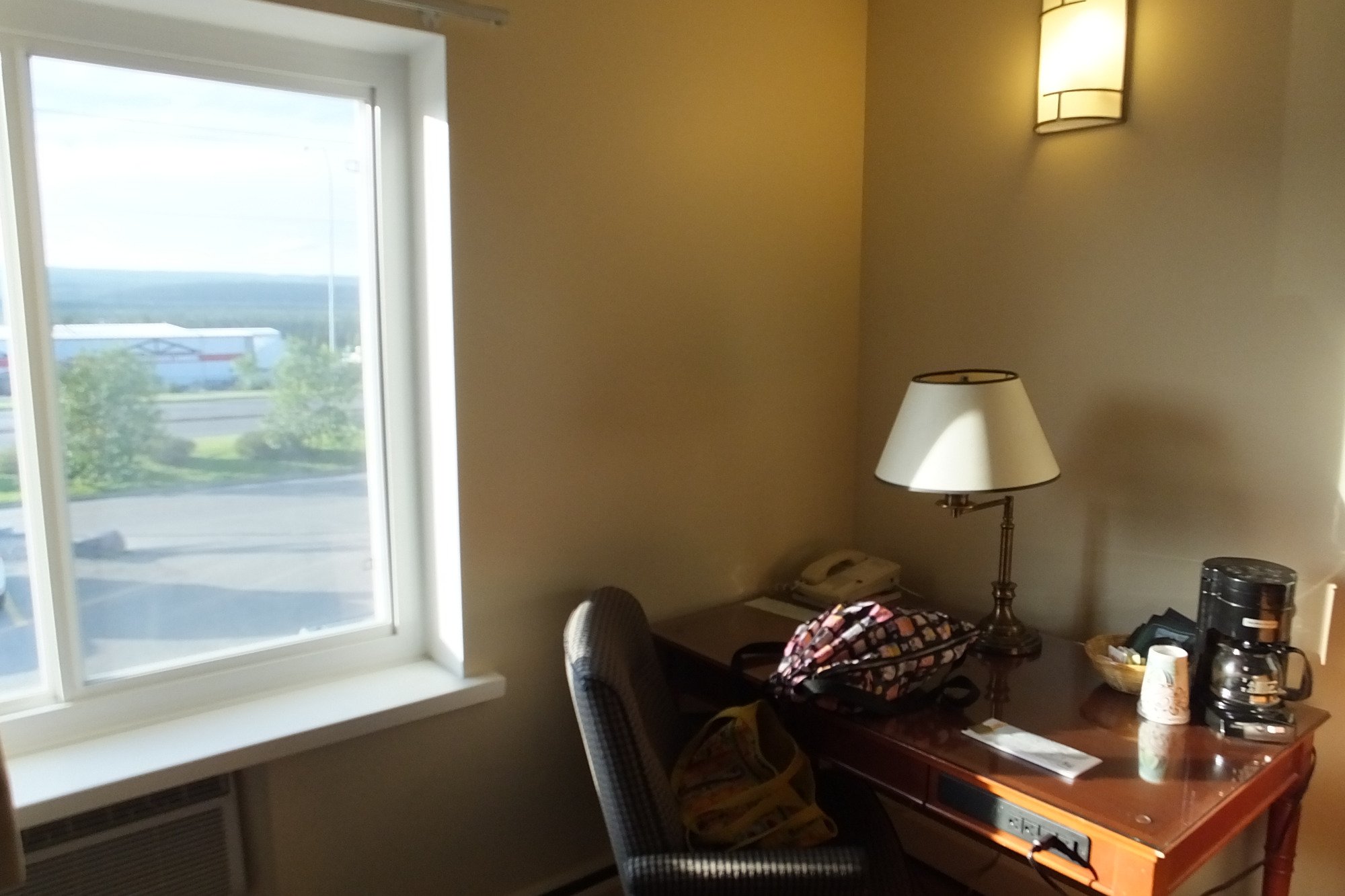 Hotel photo 17 of Twin Pine Motor Inn.
