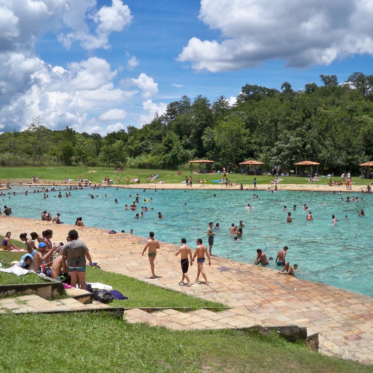 Parque da Cidade e a Água Mineral atraem brasilienses que fogem da