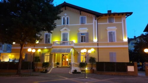 HOTEL VILLE BIANCHI - Updated 2024 Prices & Reviews (Grado, Italy)