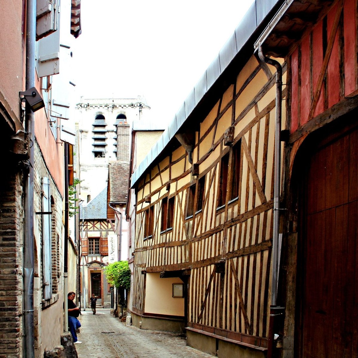 Prostitutes in Troyes