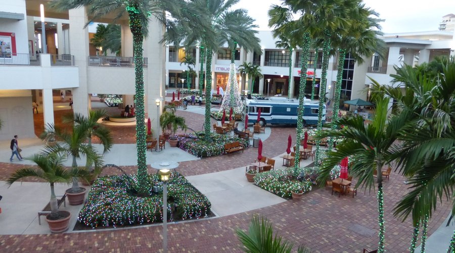 Downtown at the Gardens Directory: Explore & Discover