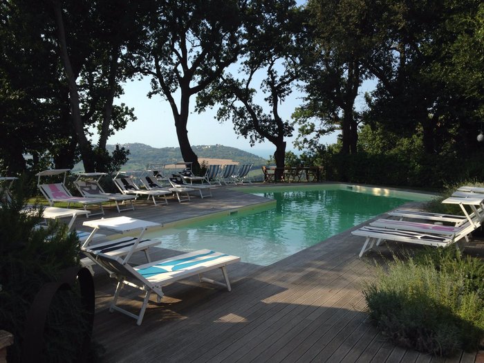 Castello di Granarola Pool Pictures & Reviews - Tripadvisor