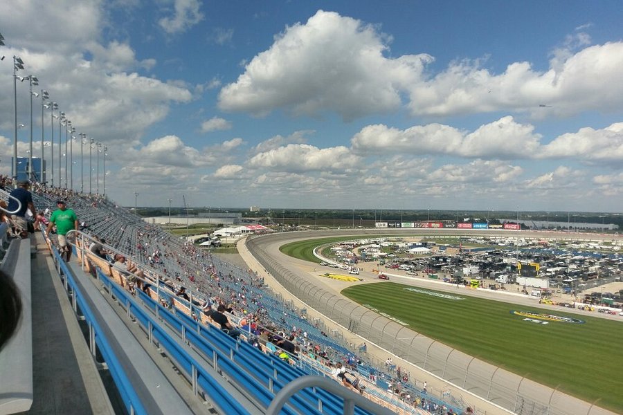 Chicagoland Speedway image