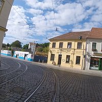 Easy to find on the number 2 tram line near the Rathaus