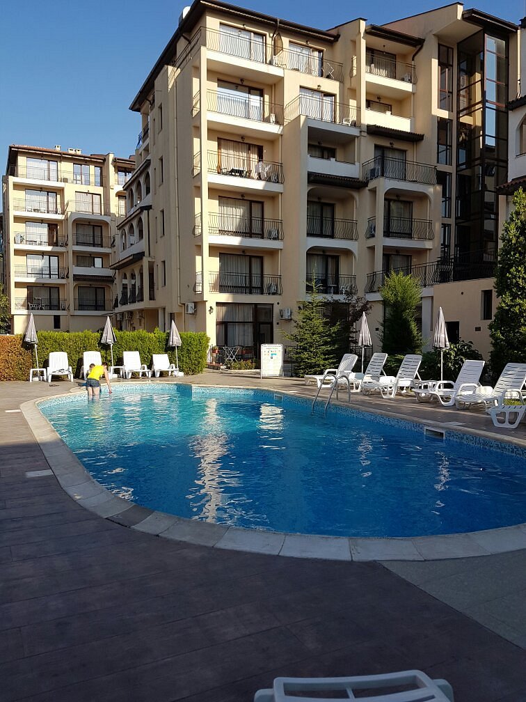 Rose Village Apartments, hotel in Sunny Beach