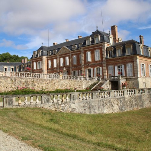 Chateau de Sassy (Saint-Christophe-le-Jajolet, Frankrig) - anmeldelser