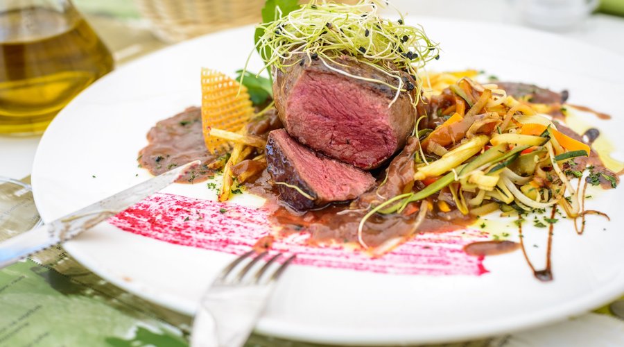 Beef steak in Dingač sauce
