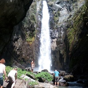 KAKSEN - BHAGSEN WATERFALLS