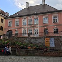 Front of the museum with lovely flowers