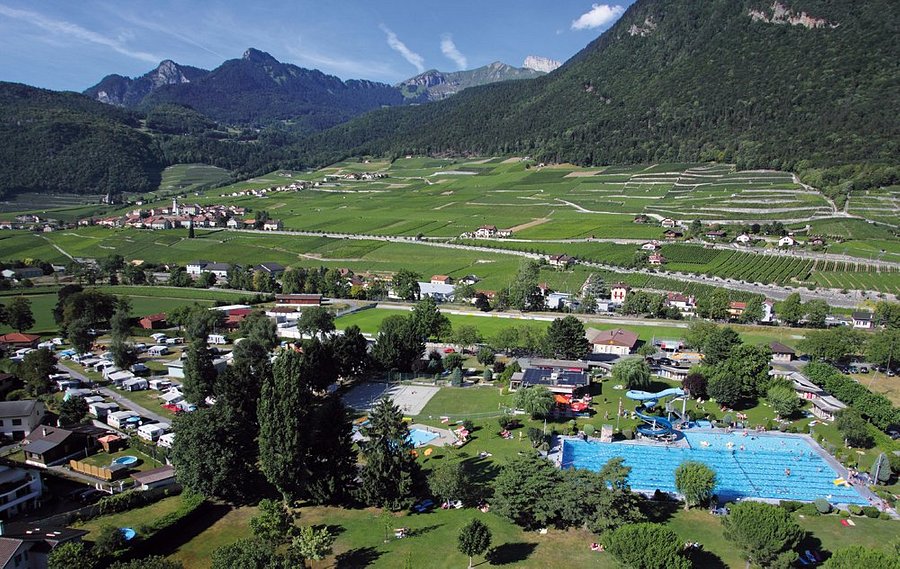 Mordrin har taget fejl september Camping de la Piscine (Aigle, Suisse) - tarifs 2022 mis à jour et avis  camping - Tripadvisor