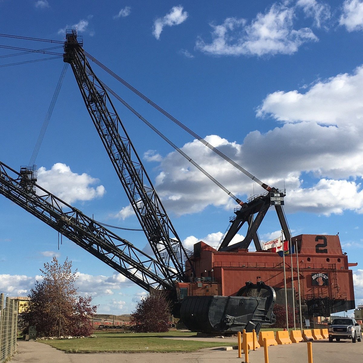 Giants of Mining, Fort McMurray: лучшие советы перед посещением -  Tripadvisor