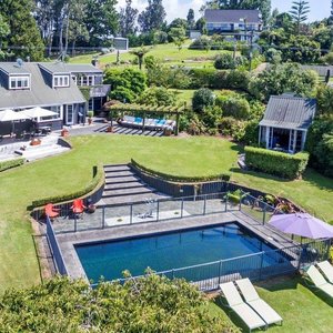 Brenton Lodge pool and garden