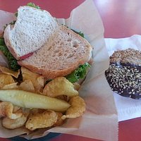 The Avenue Club sandwich (and a cookie for dessert!)
