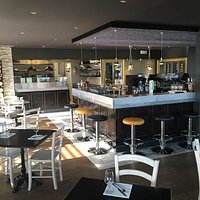 Une partie de nos plats et notre intérieur