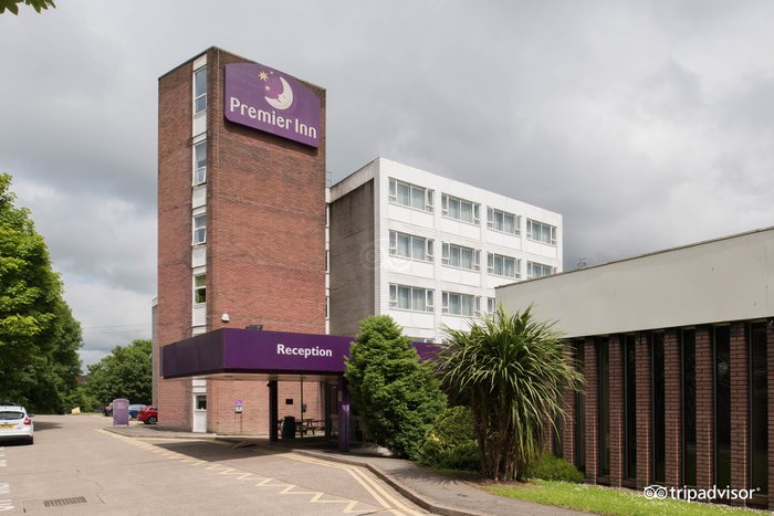 PREMIER INN CARDIFF CITY CENTRE (QUEEN STREET) HOTEL - Updated 2023 Prices  & Reviews (Wales)