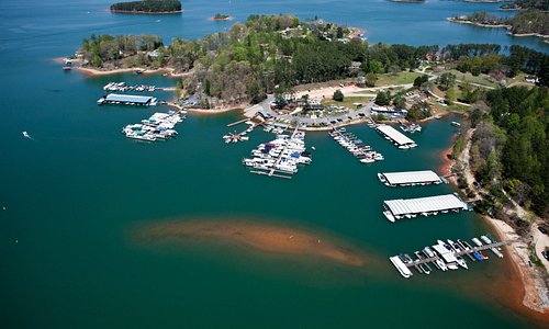 Overview of Keowee Marina