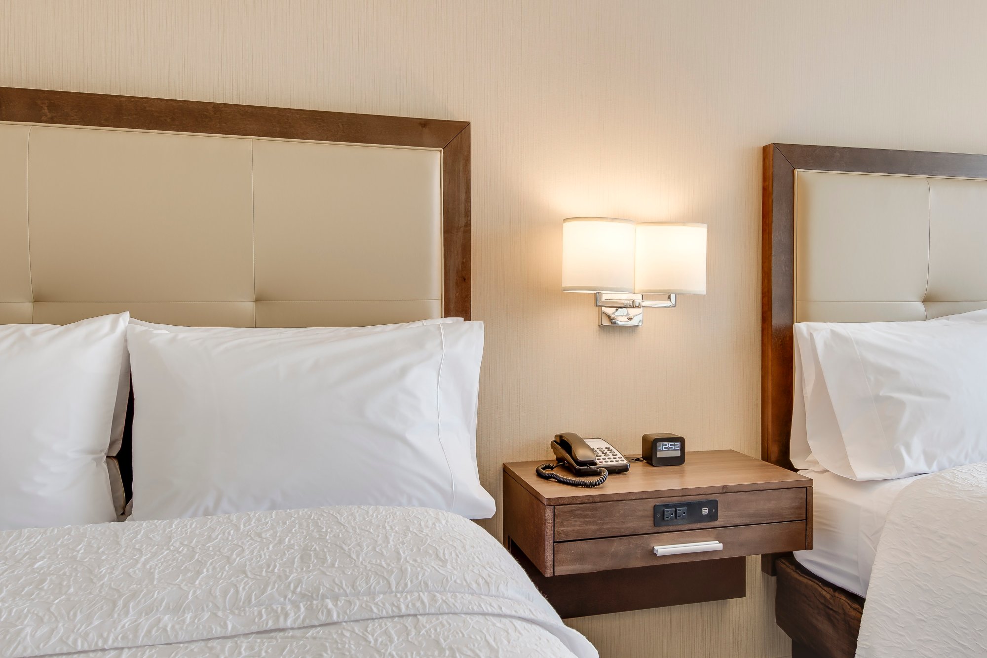 Hotel photo 17 of Hampton Inn and Suites Los Angeles - Glendale.