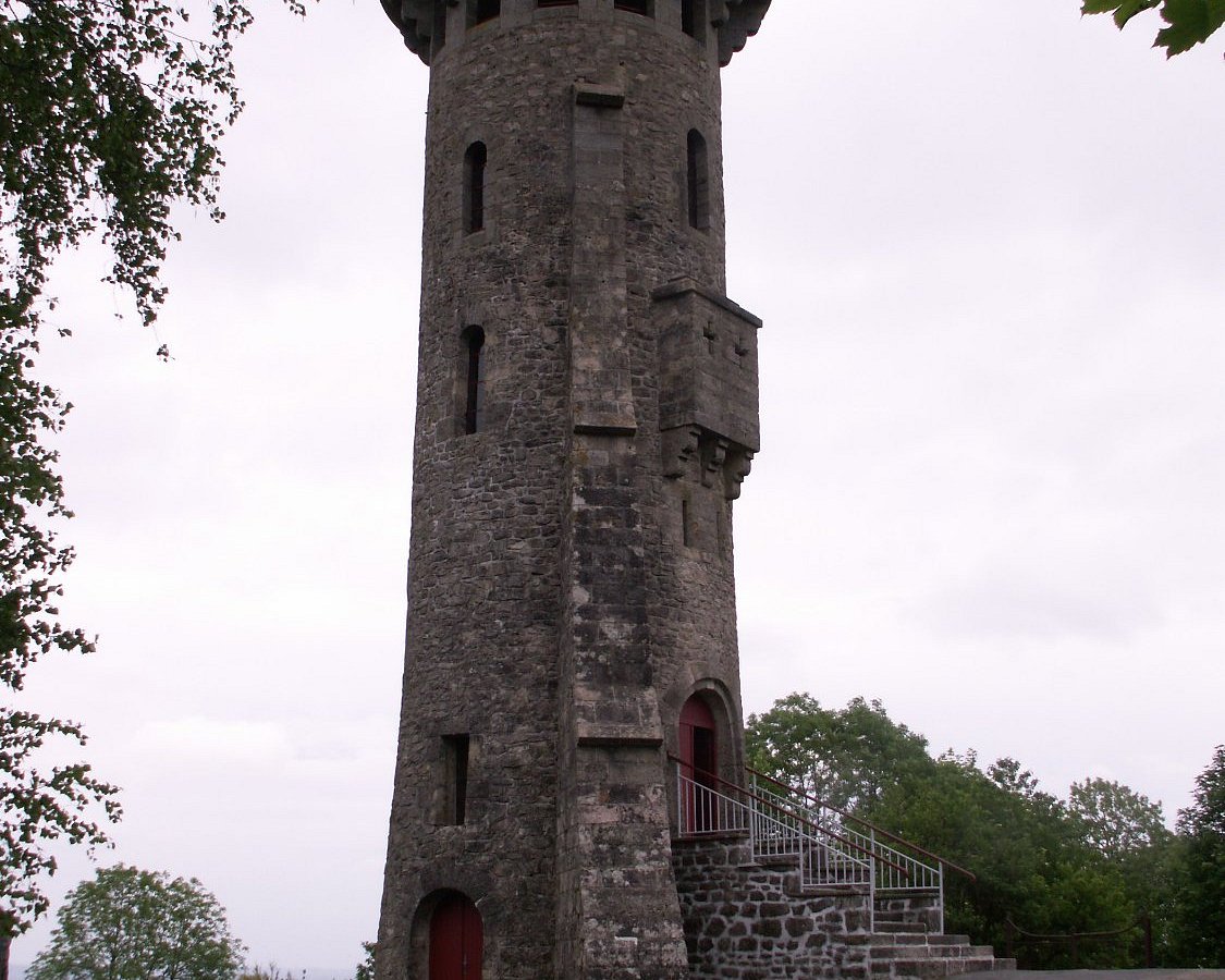 tour toulx sainte croix