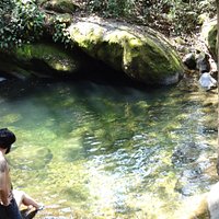 Bom para banho apesar da água ser bem gelada