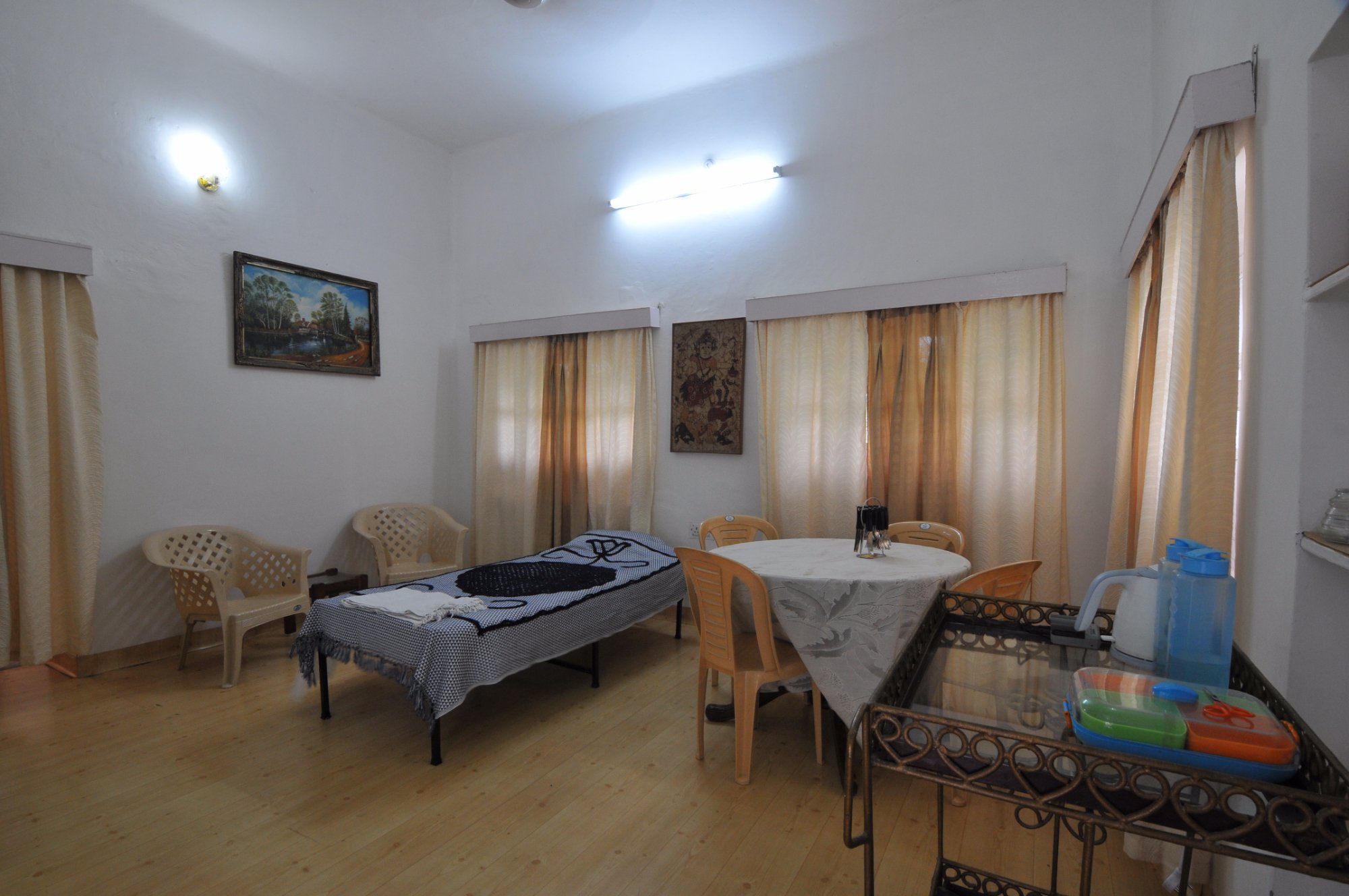 Hotel photo 12 of Jheelam.