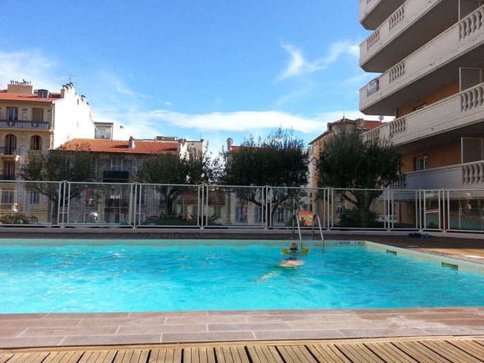 Aparthotel Adagio Access Nice Magnan Pool: Pictures & Reviews - Tripadvisor