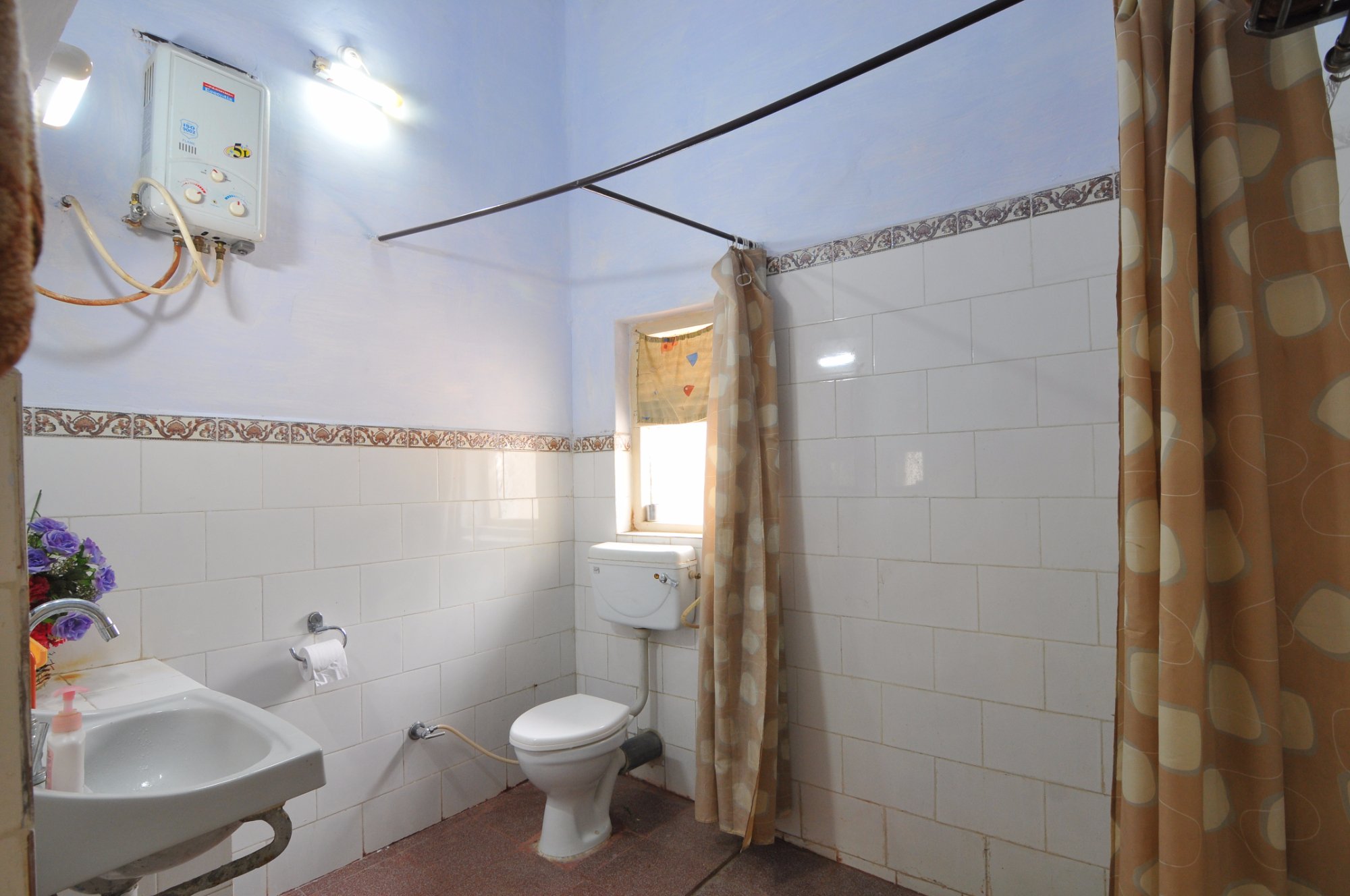 Hotel photo 13 of Jheelam.