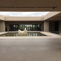 Killka Art Gallery. Una experiencia maravillosa. Han creado un oasis del arte al pie de la monta