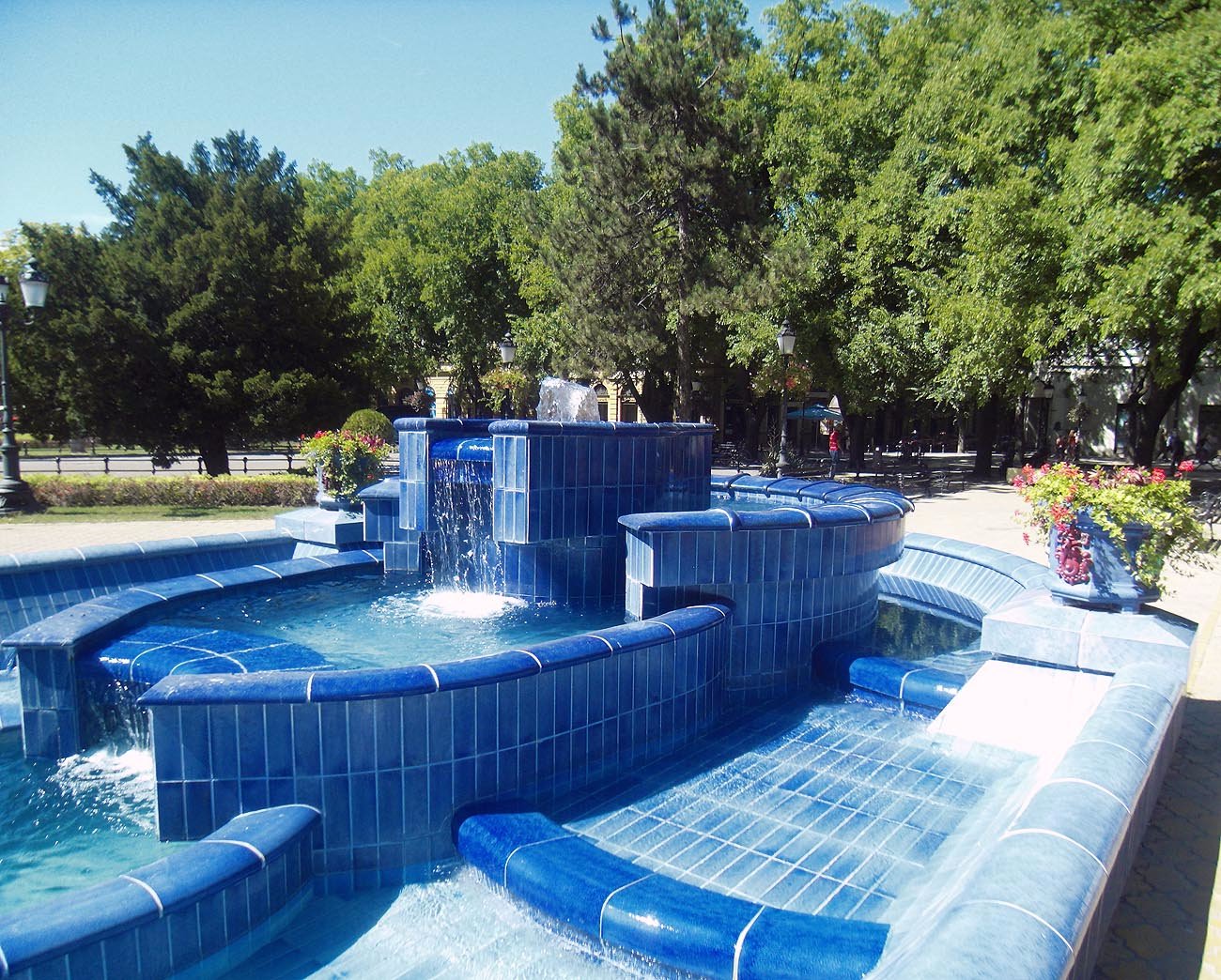 Image of Blue fountain