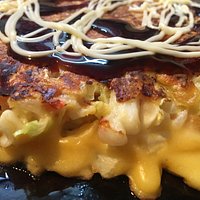 たまごは新鮮で黄色い生地