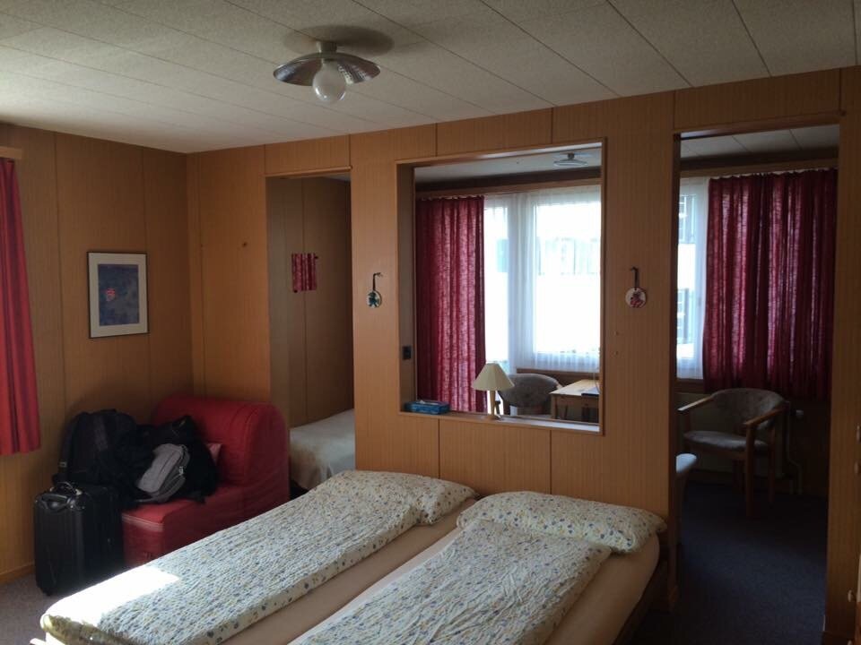 Hotel Elli by null