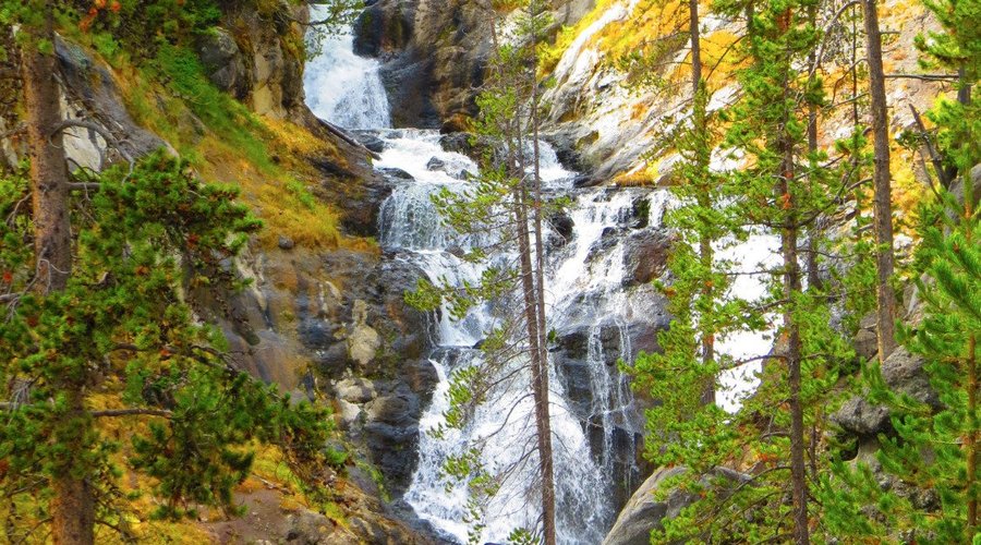 Mystic Falls in the Fall