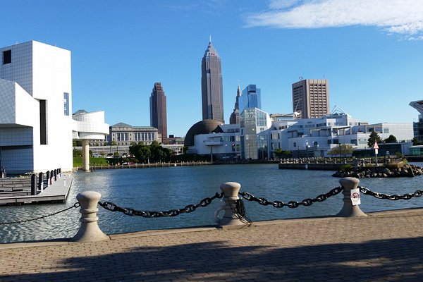 Downtown Cleveland Smartphone Guided Walking Tour 2024