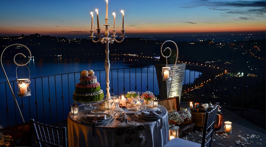 Cena al lume di candela