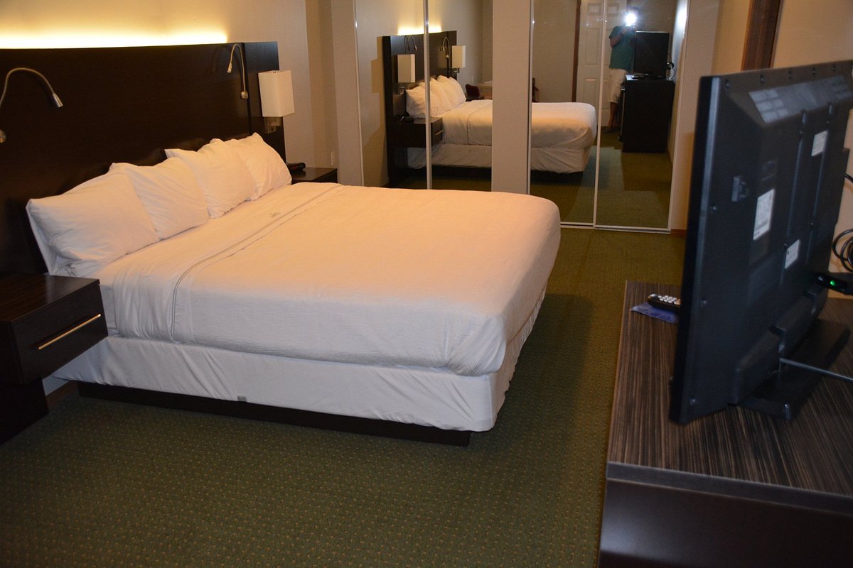 Fall Creek Inn &amp; Suites, hotel in Branson