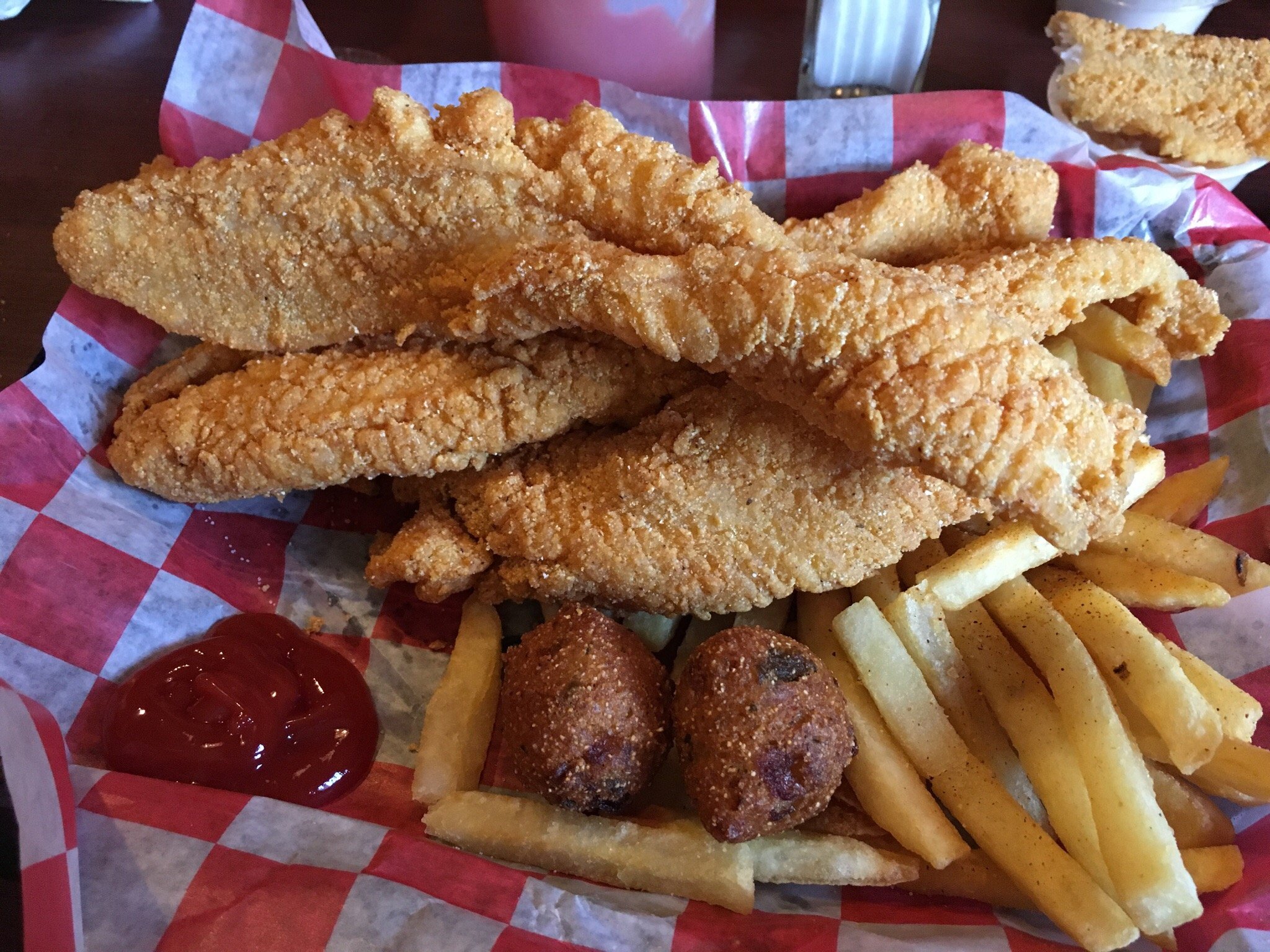 SAM'S SOUTHERN EATERY, Pine Bluff - Restaurant Reviews, Photos & Phone  Number - Tripadvisor