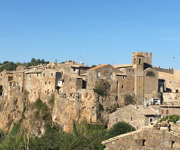 IL BORGO DI CALCATA: Tutto quello che c'è da sapere (AGGIORNATO 2024) -  Tripadvisor