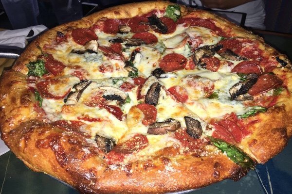 THE BEST 10 Pizza Places near R. Ovídio de Morães Leal 180, Rubem