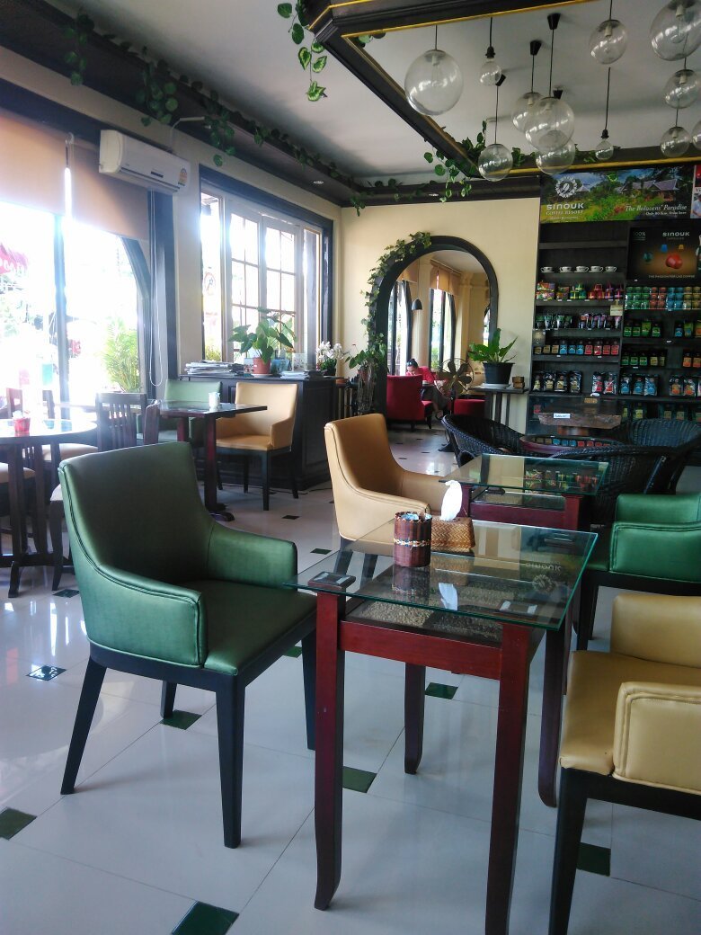 Cafe Sinouk - Pakse, Паксе - фото ресторана - Tripadvisor