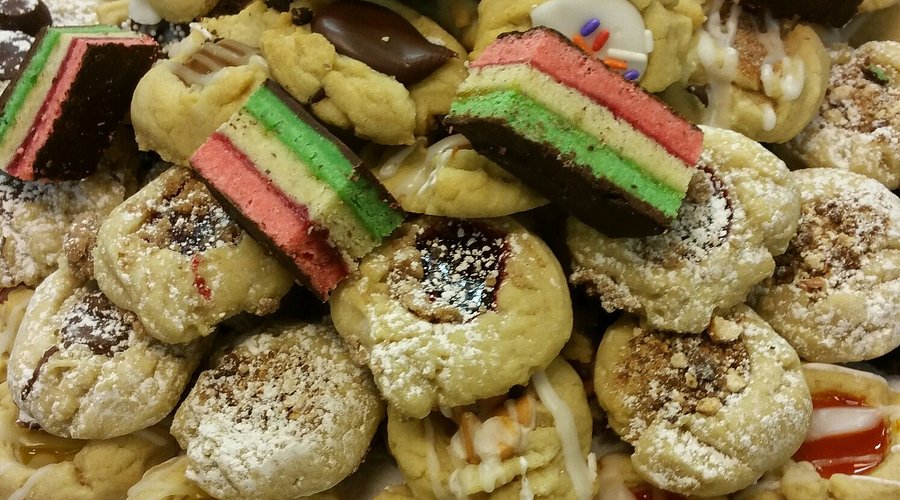 Aunt Mia's Sweets