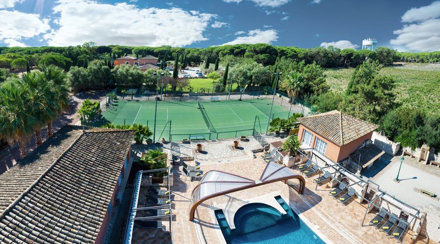 Piscine Tennis