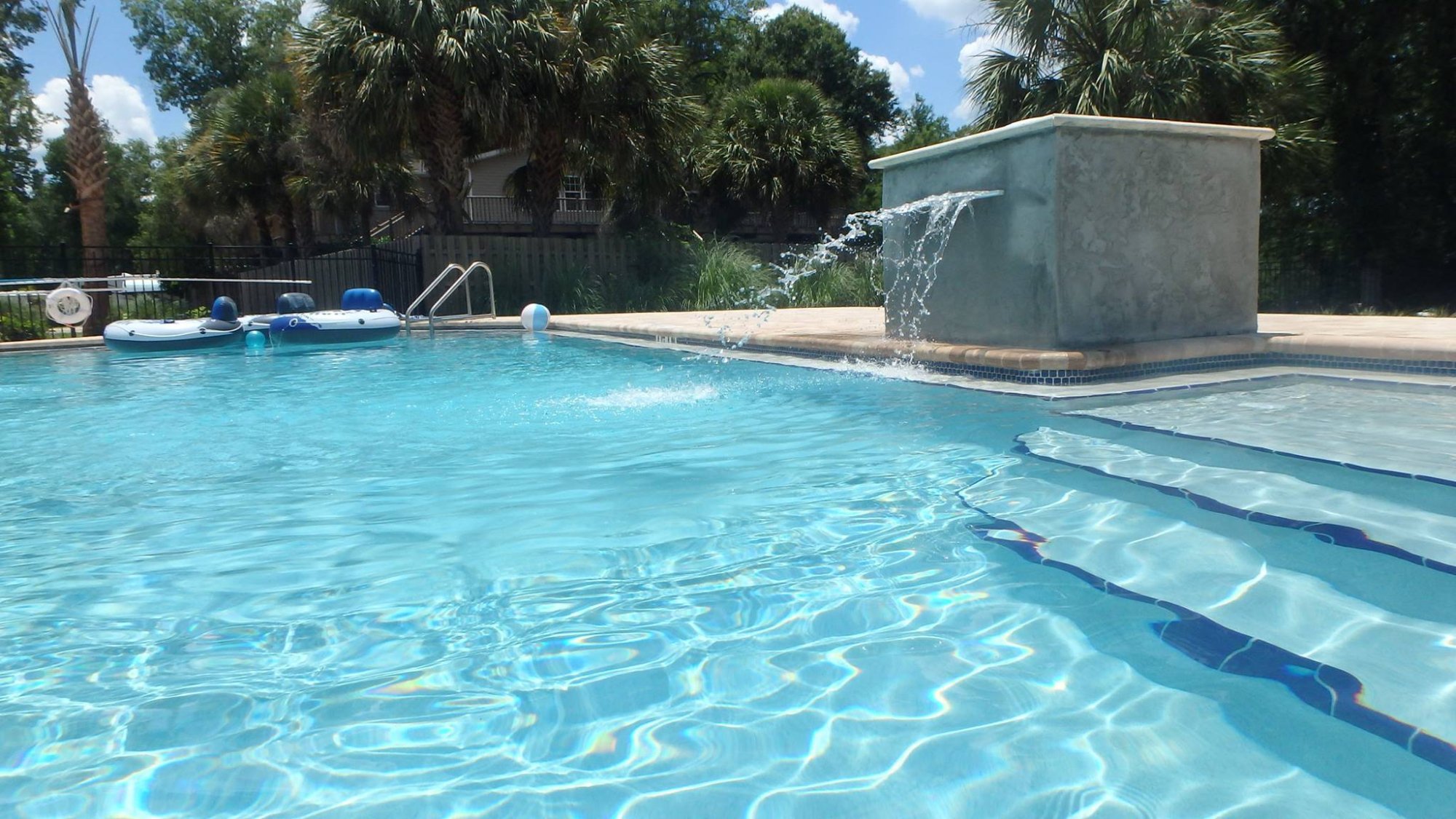 Ellie Ray S Rv Resort And Lounge Pool Pictures And Reviews Tripadvisor