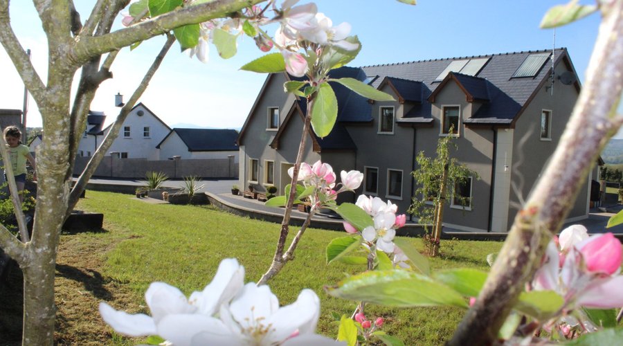 Erne Manor