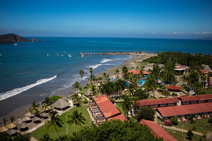 QUALTON CLUB IXTAPA ALL INCLUSIVE $182 ($̶2̶1̶4̶) - Prices & Resort  (All-Inclusive) Reviews - Mexico