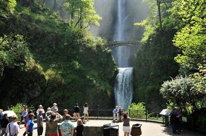 2024 (Bridal Veil) Columbia Gorge Waterfalls and Wine Tour from Portland