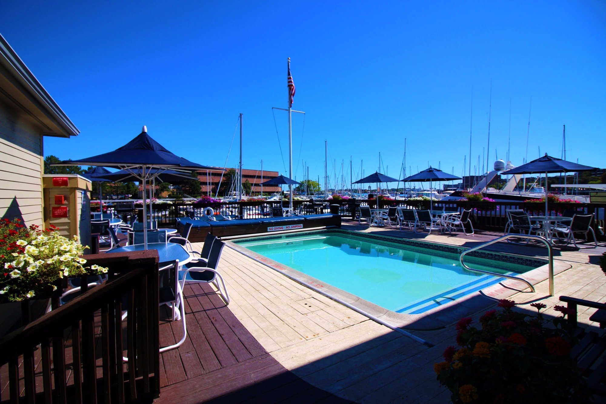Bed & Breakfast Afloat Boston @ Constitution Marina by null