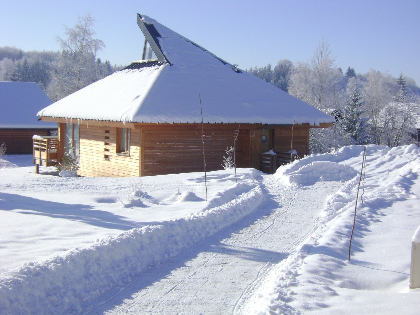 CHALET DE LA HAUTE JOUX - Lodge Reviews (Cerniebaud, France)