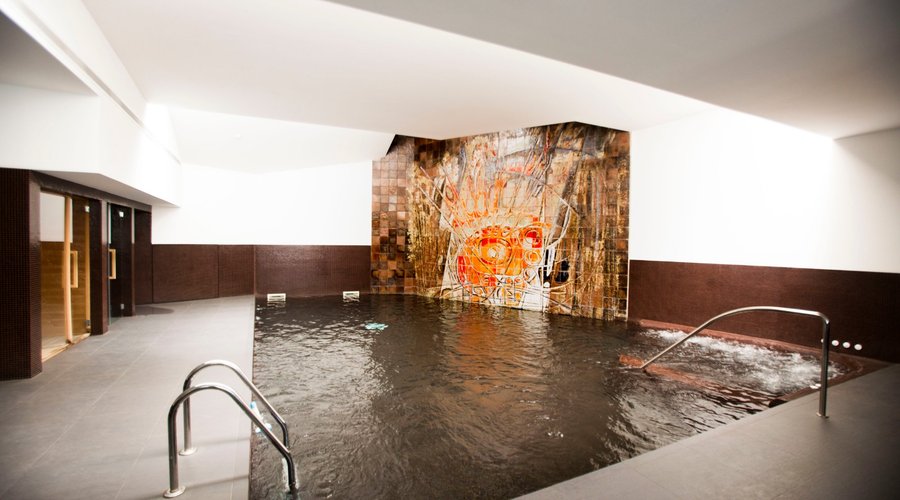 Indoor Heated Swimming Pool Jacuzzi Steam room Turkish Bath
