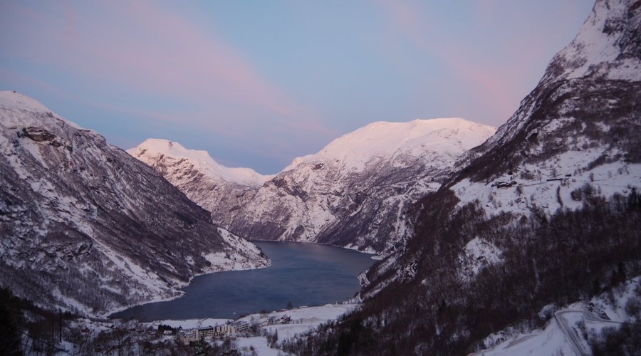 The mountain Geitfonnegga march 2016